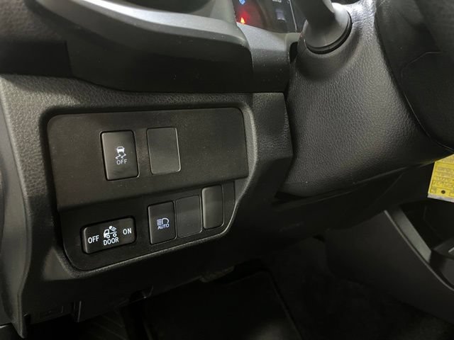 Certified 2021 Toyota Tacoma SR AWD/4WD image 14