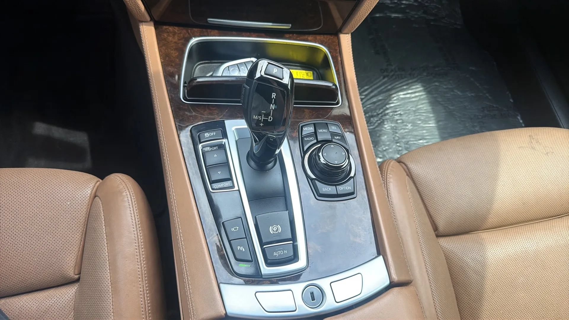 Used 2013 BMW 750Li RWD image 18