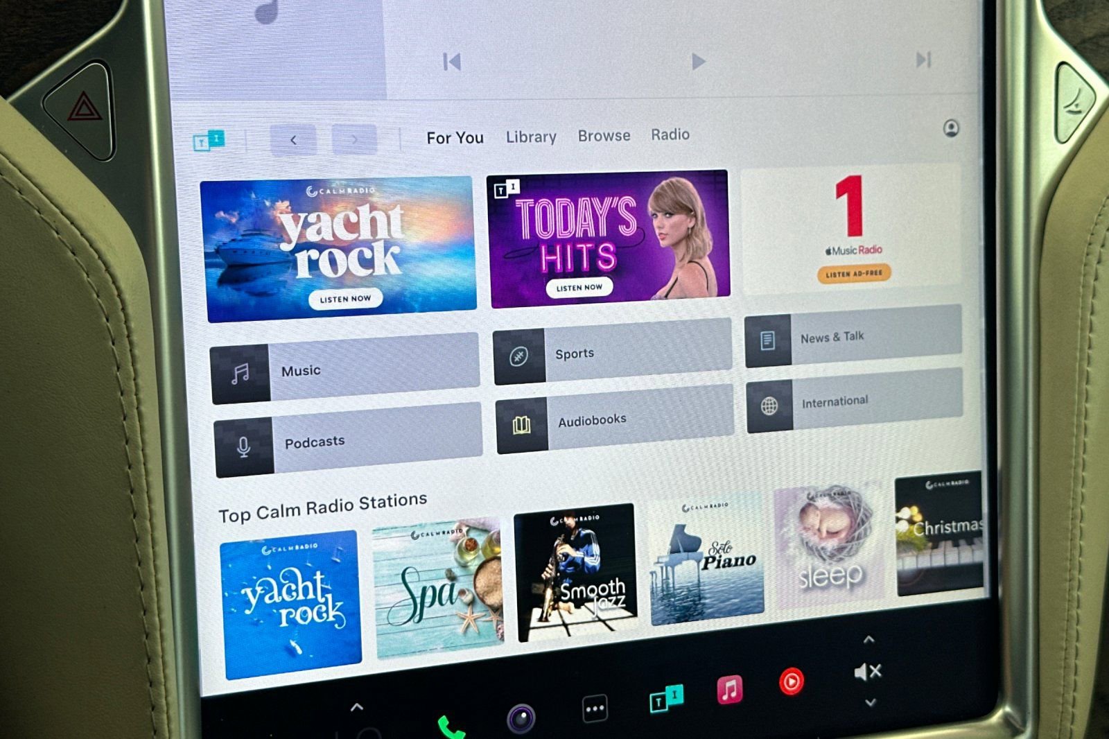 Used 2017 Tesla Model S 75 image 18