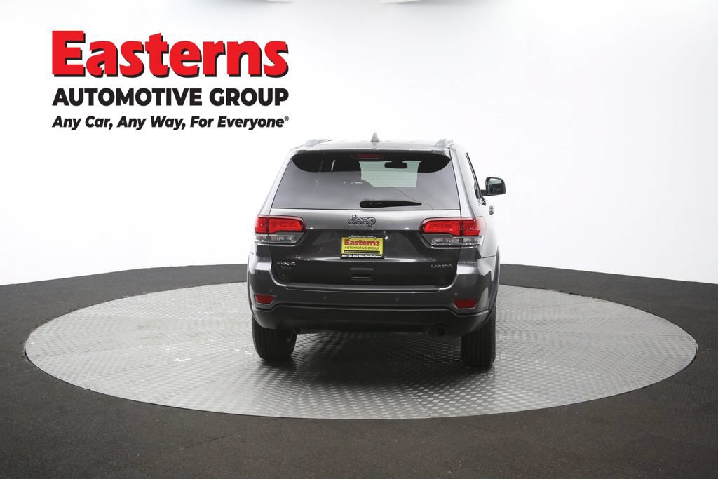 Used 2020 Jeep Grand Cherokee Laredo AWD/4WD image 36