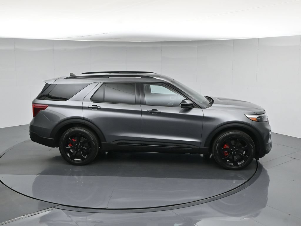 Certified 2024 Ford Explorer ST w/ Equipment Group 401A AWD/4WD image 60
