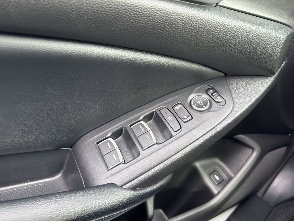 Certified 2018 Honda Accord Sport image 25