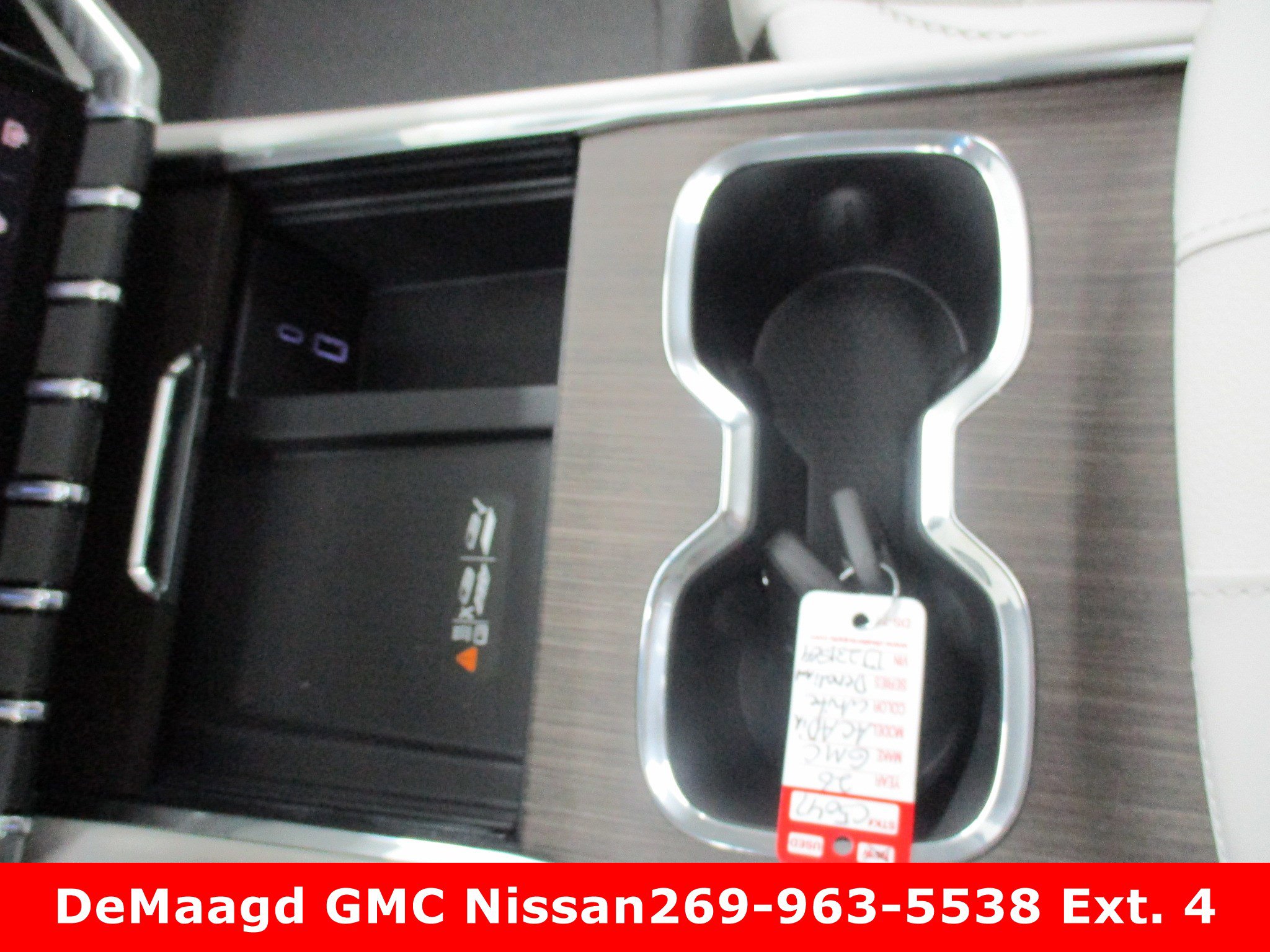 New 2026 GMC Acadia Denali w/ Super Cruise Package image 32