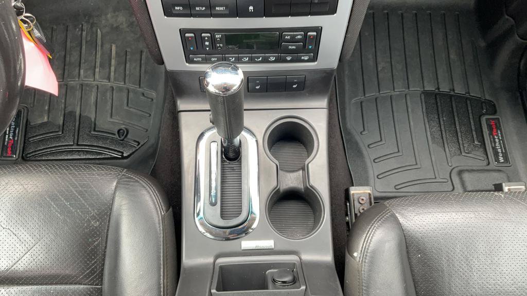 Used 2010 Mercury Mountaineer Premier AWD/4WD image 23