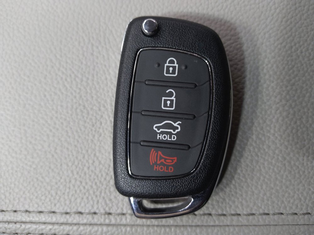 Used 2017 Hyundai Sonata Sport FWD image 32