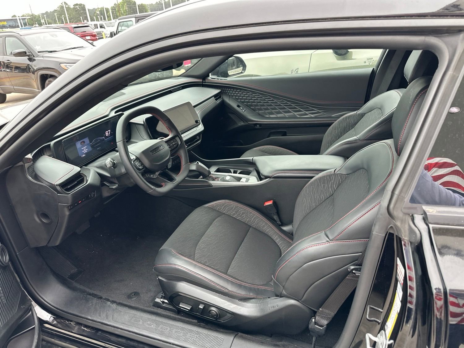 Used 2025 Dodge Charger Daytona R/T w/ Quick Order Package 25M R/T AWD/4WD image 7