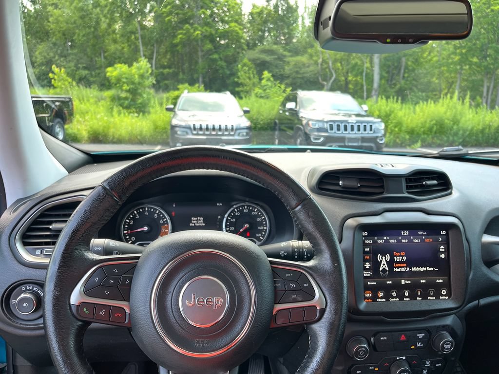 Used 2021 Jeep Renegade Limited w/ Sun & Sound Group AWD/4WD image 15