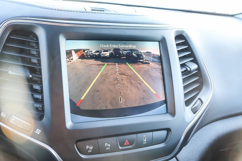 Used 2023 Jeep Cherokee Altitude Lux AWD/4WD image 26