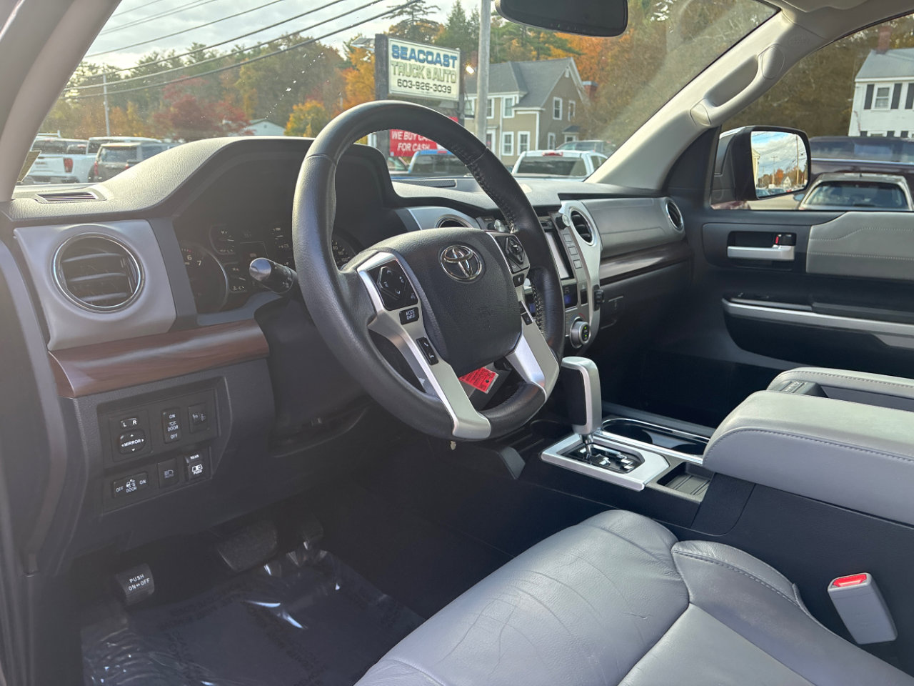 Used 2019 Toyota Tundra Limited image 10