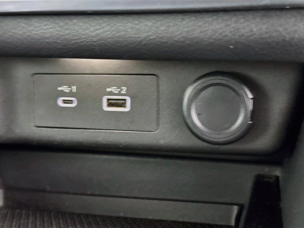 Used 2021 Nissan Rogue S FWD image 40