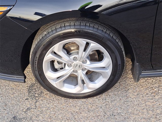 Used 2025 Honda Accord LX image 9