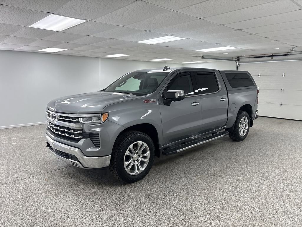 Used 2024 Chevrolet Silverado 1500 LTZ image 4