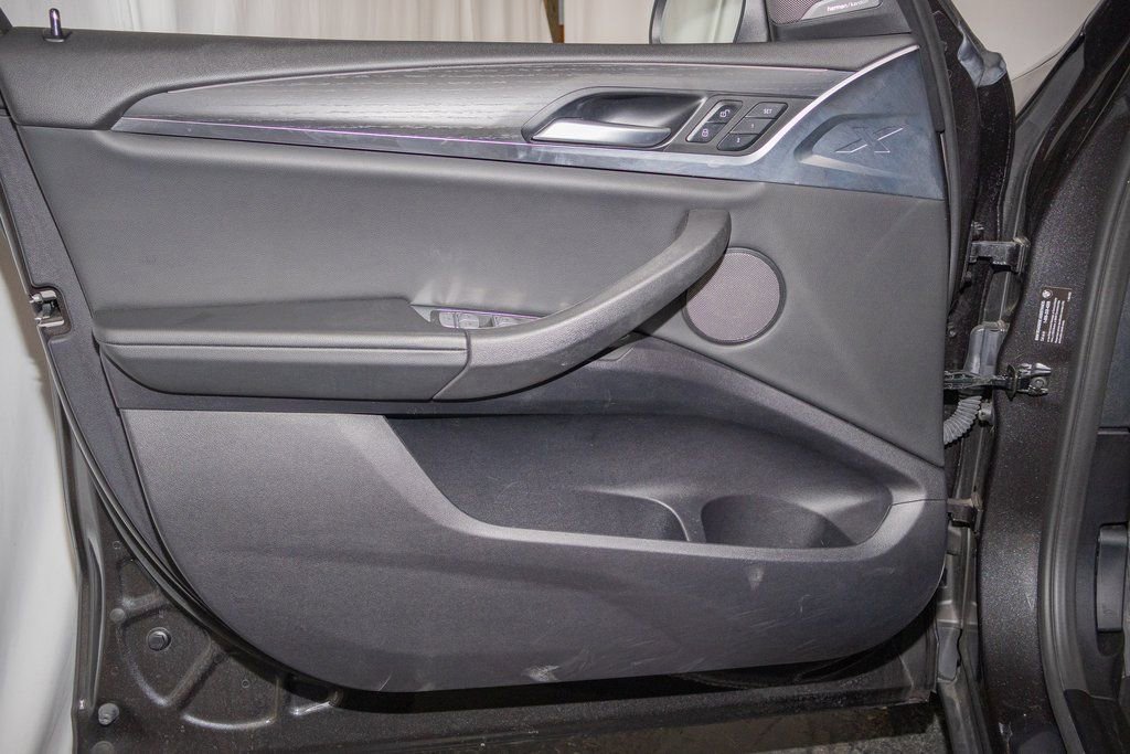 Used 2023 BMW X3 xDrive30i w/ Premium Package image 10