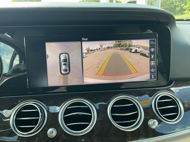 Used 2019 Mercedes-Benz E 300 4MATIC image 26