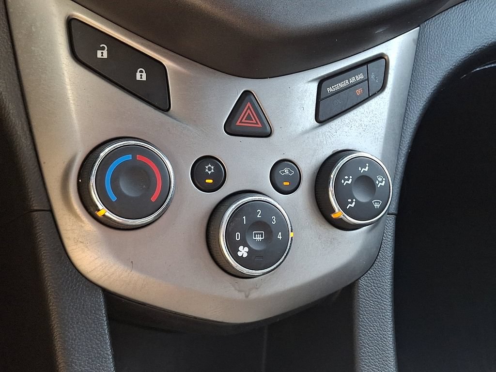 Used 2014 Chevrolet Sonic LT w/ LT Promotional Package FWD image 18