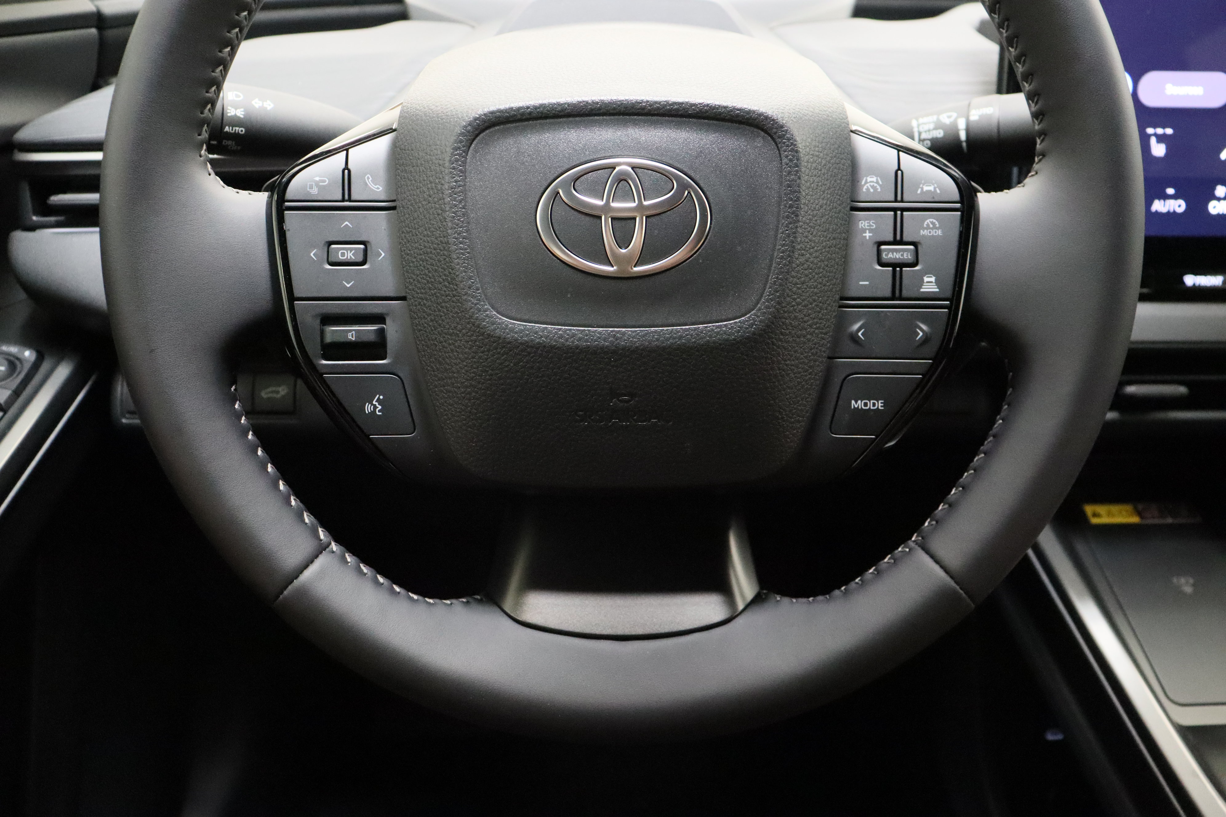 Certified 2026 Toyota C-HR AWD/4WD image 23