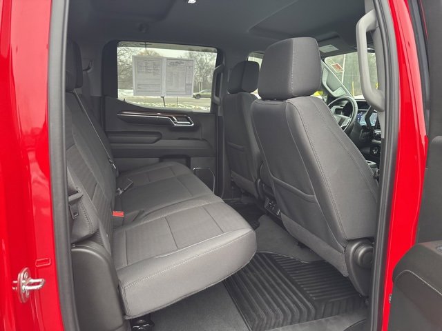 Used 2024 Chevrolet Silverado 1500 LT image 20