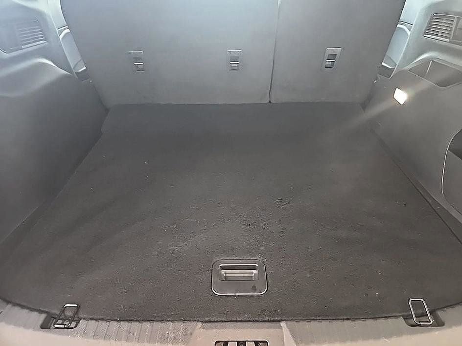 Used 2023 Ford Edge SEL AWD/4WD image 30
