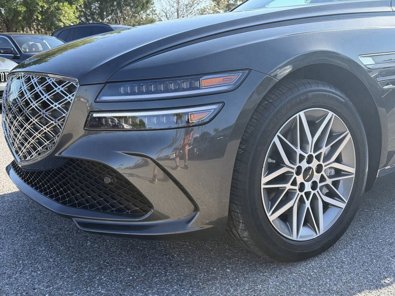 Used 2025 Genesis G80 2.5T image 9