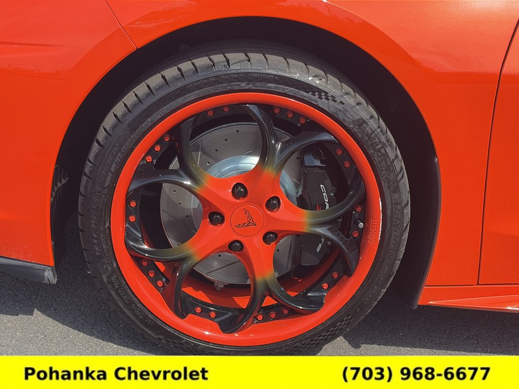 Used 2021 Chevrolet Corvette Stingray Premium Conv w/ Z51 Performance Package RWD image 21