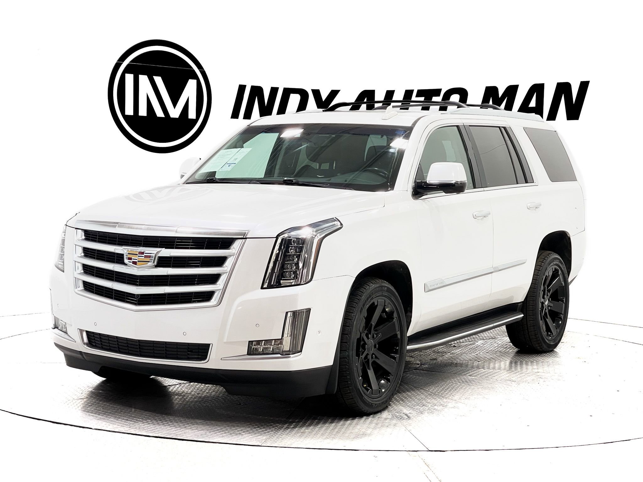 Used 2019 Cadillac Escalade Luxury image 8