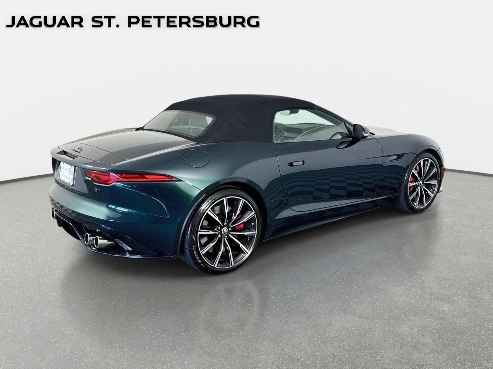 Used 2024 Jaguar F-TYPE R AWD/4WD image 5