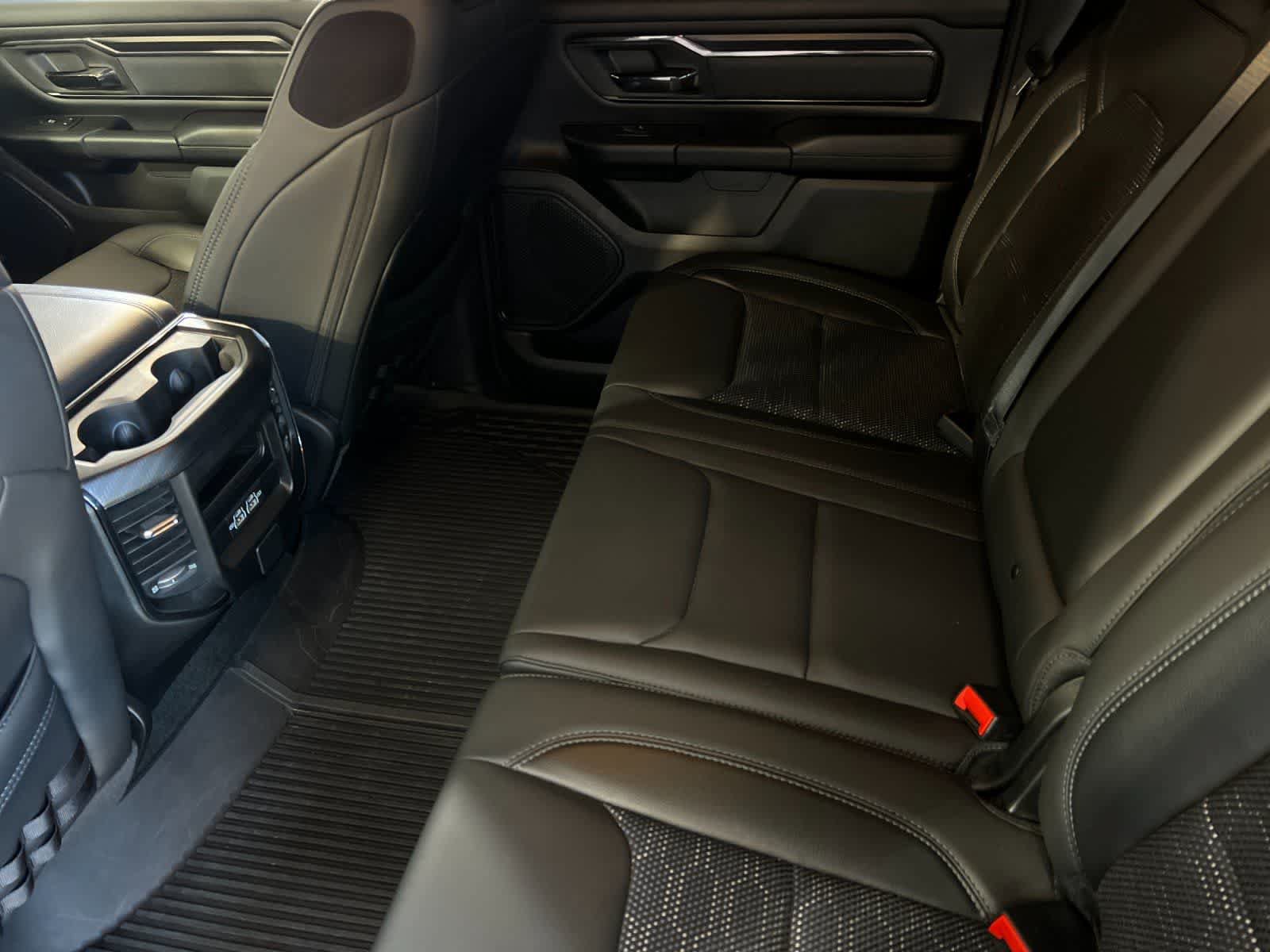 Used 2023 RAM 1500 Big Horn AWD/4WD image 5
