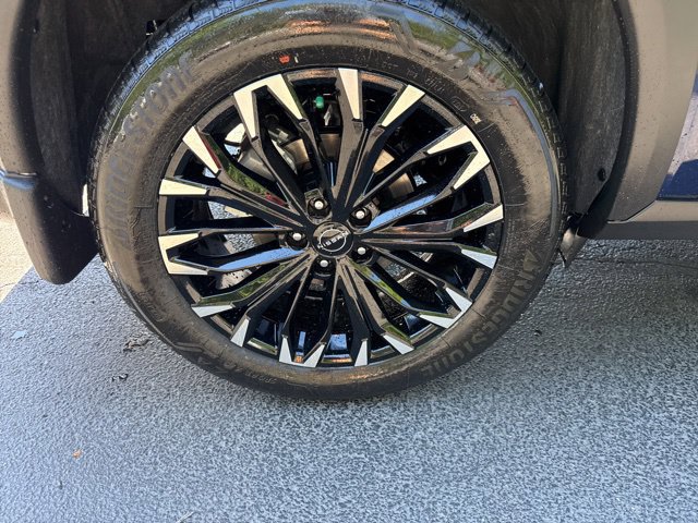 New 2026 Nissan Rogue Dark Armor AWD/4WD image 11
