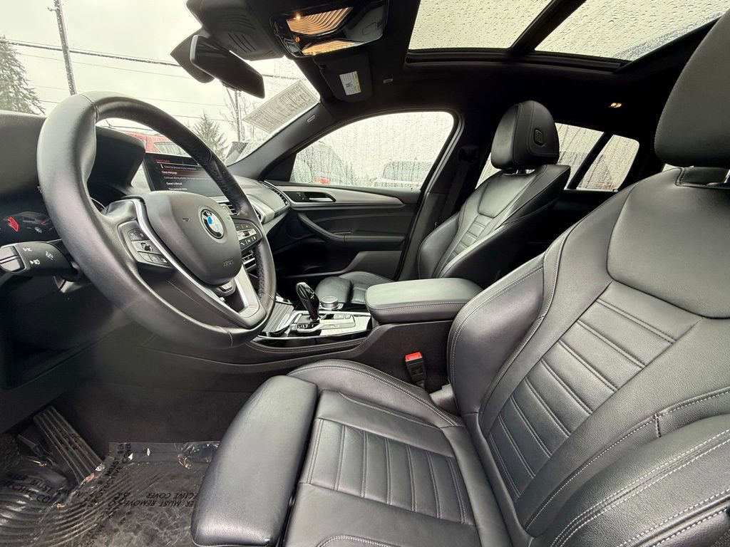 Used 2021 BMW X4 xDrive30i AWD/4WD image 14