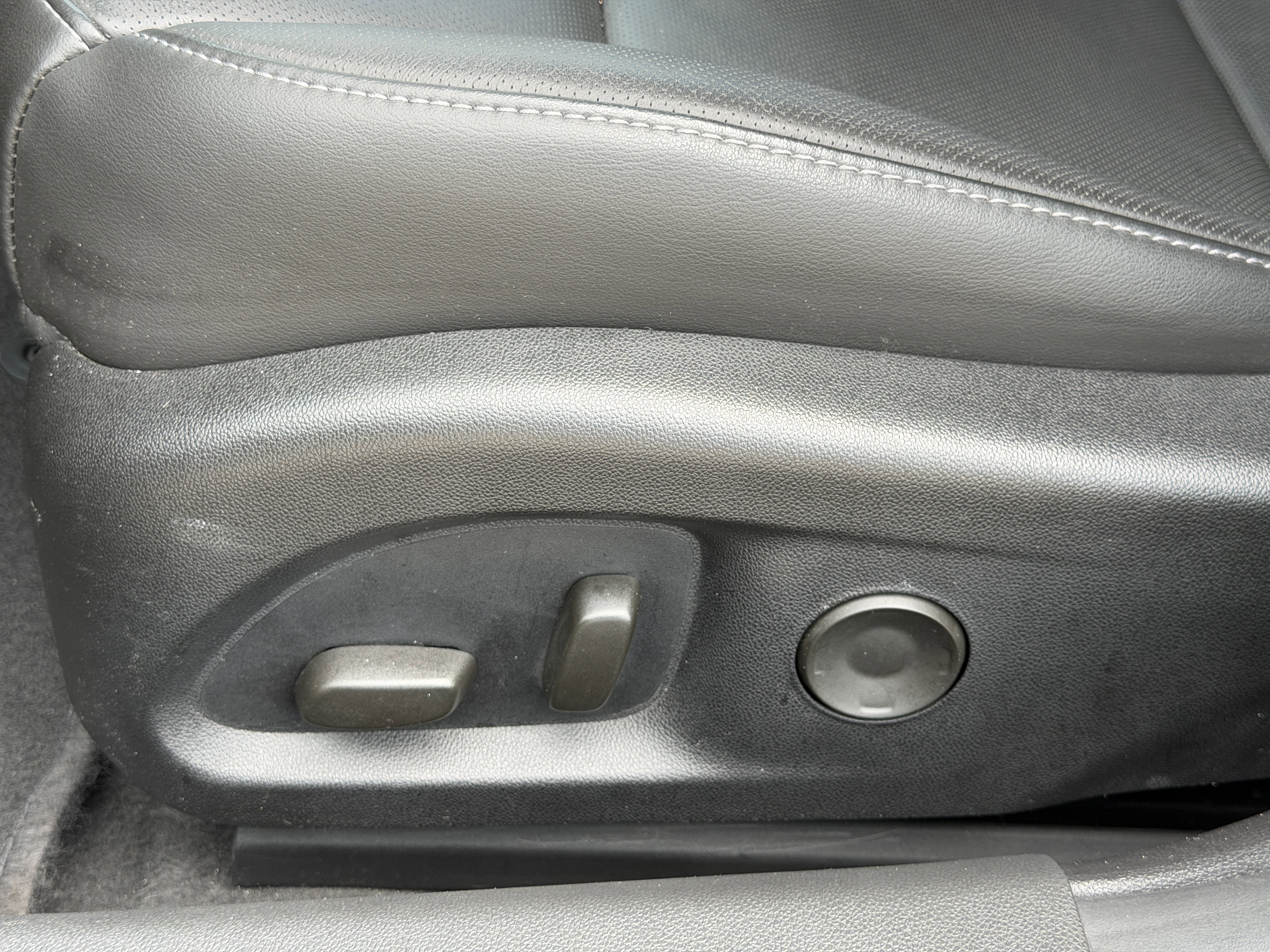 Certified 2023 Cadillac CT4 Premium Luxury image 19