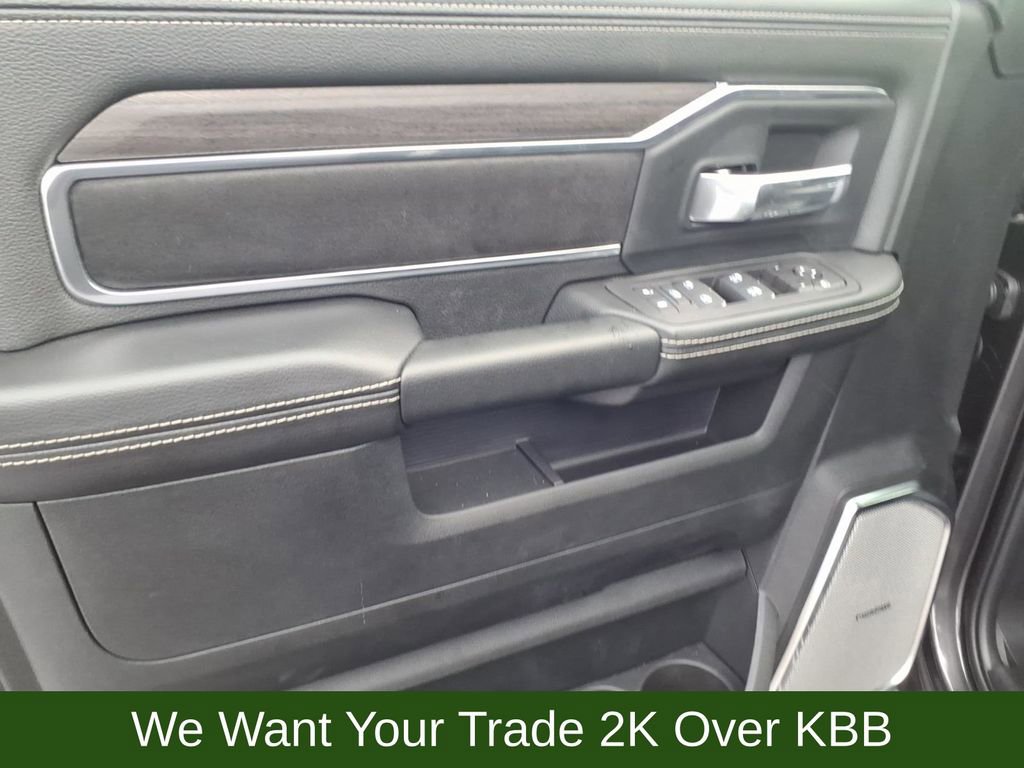 New 2026 RAM 5500 Tradesman w/ Laramie Trim Package image 10