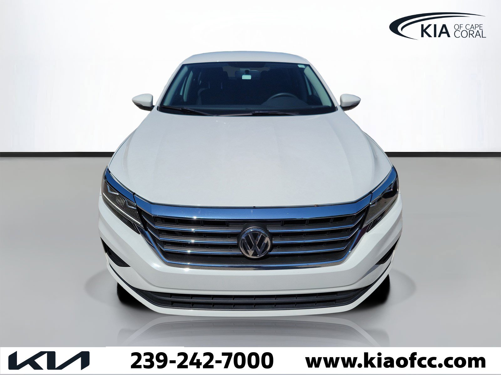 Used 2020 Volkswagen Passat 2.0T S FWD image 2