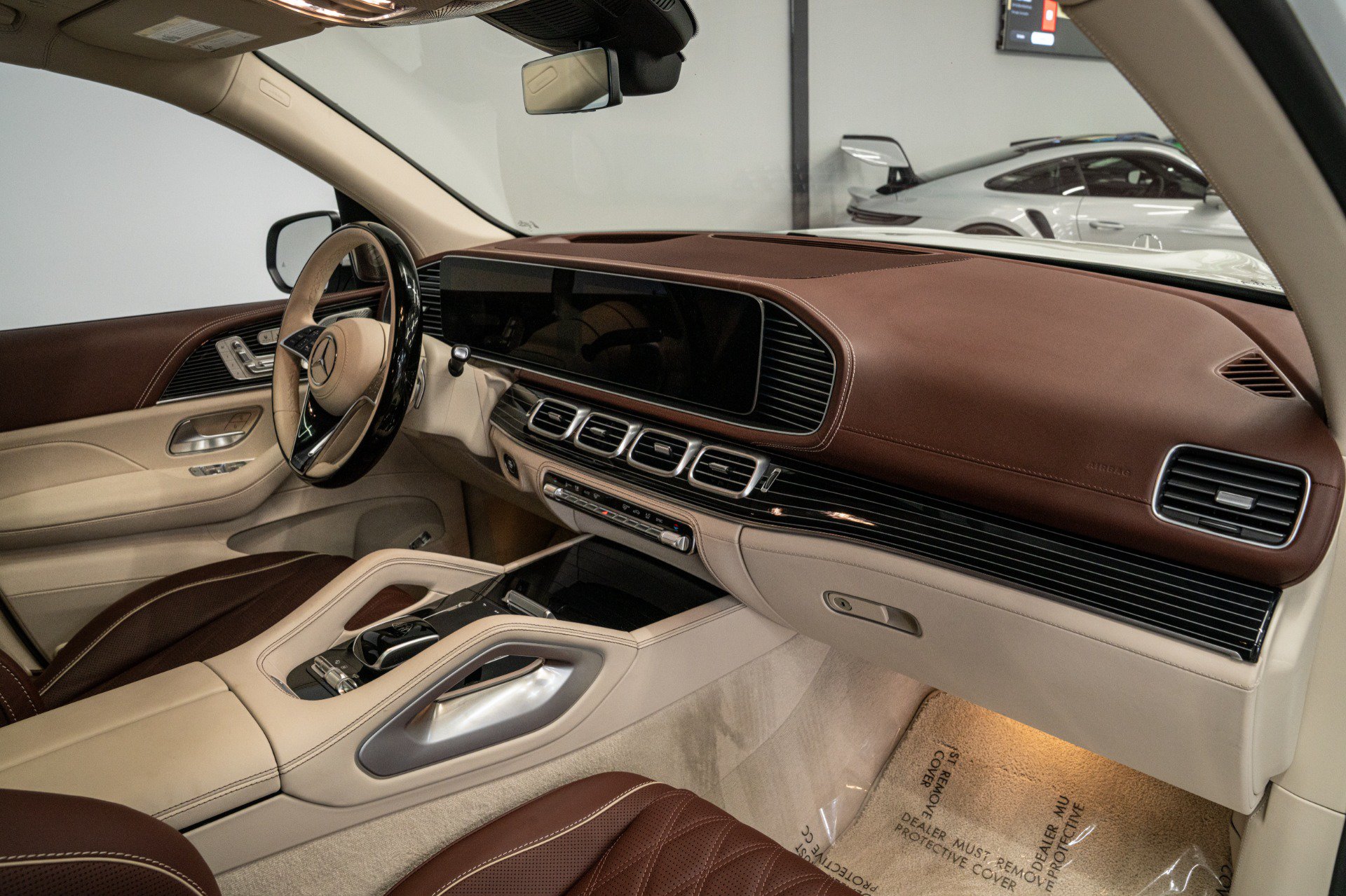 Used 2026 Mercedes-Benz Maybach GLS 600 4MATIC image 13