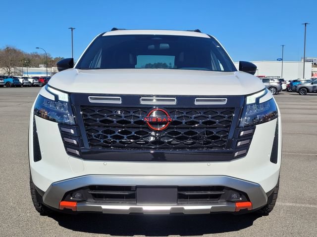 New 2026 Nissan Pathfinder Rock Creek w/ Rock Creek Premium Package AWD/4WD image 13