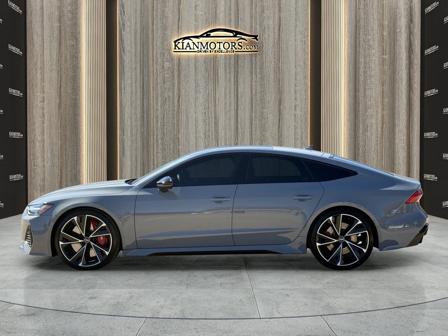 Used 2023 Audi RS 7 Sportback AWD/4WD image 7