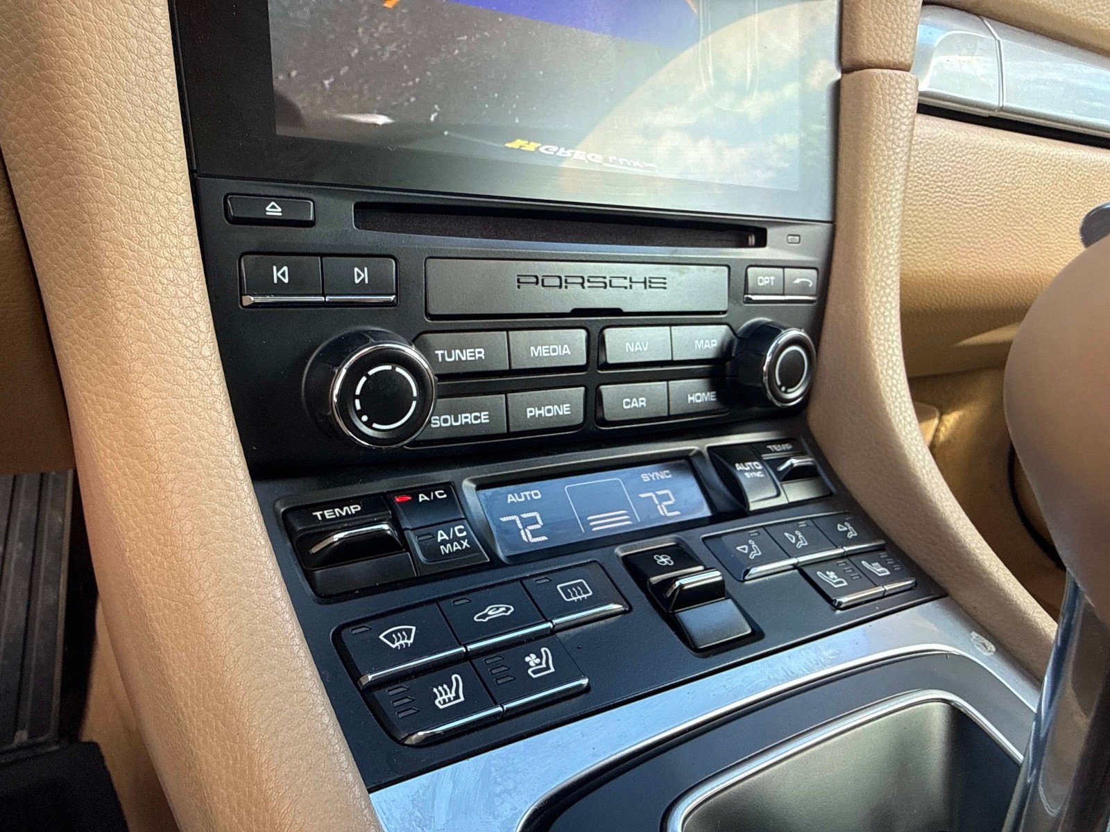 Used 2017 Porsche 911 Carrera 4 AWD/4WD image 37