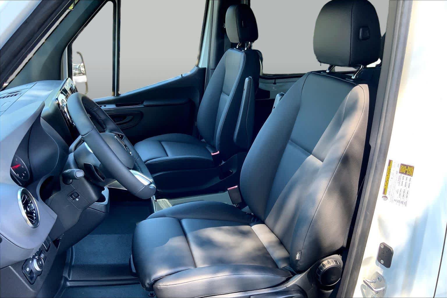 New 2026 Mercedes-Benz Sprinter 2500 image 12