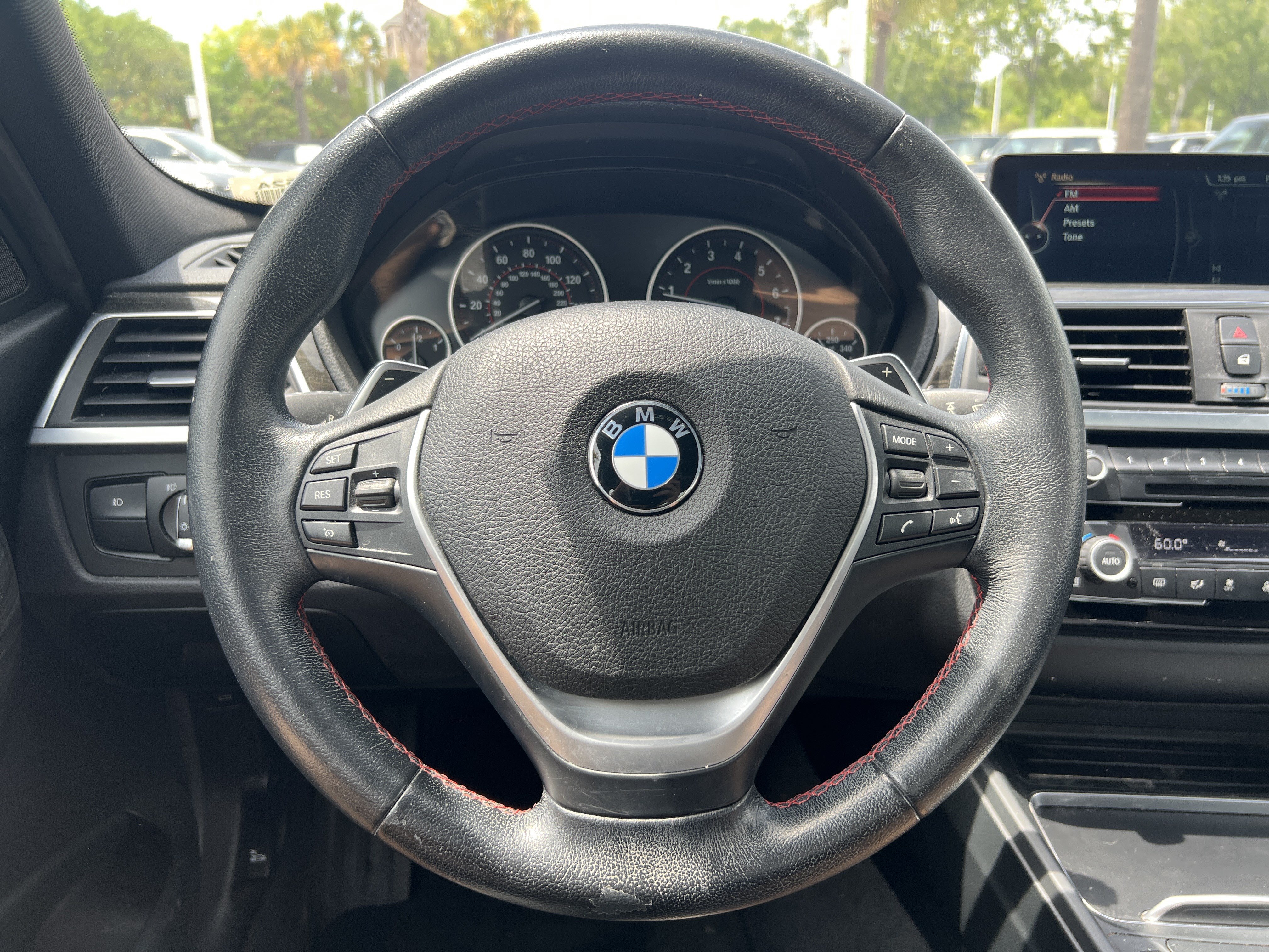 Used 2016 BMW 328i xDrive Sedan AWD/4WD image 18