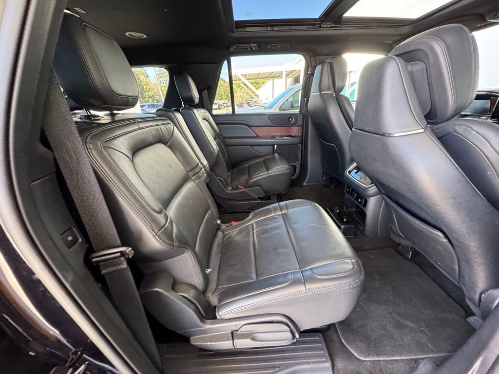 Used 2023 Lincoln Navigator L Reserve image 27