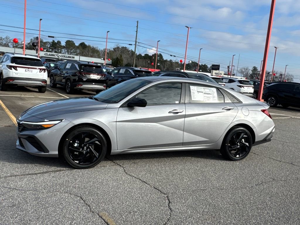 New 2026 Hyundai Elantra Sport image 2