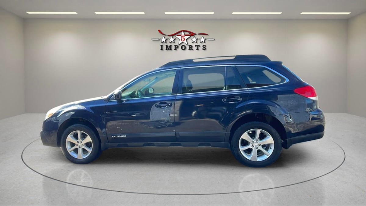 Used 2013 Subaru Outback 2.5i Limited AWD/4WD image 2