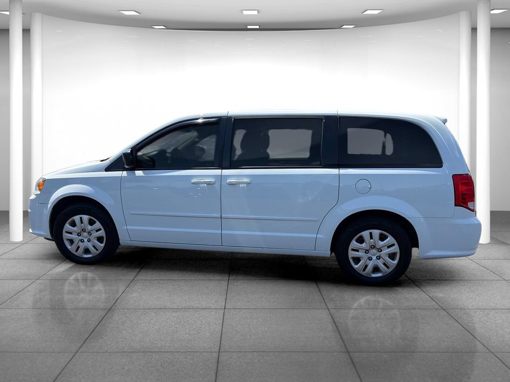 Used 2017 Dodge Grand Caravan SE w/ Power Window Group FWD image 4