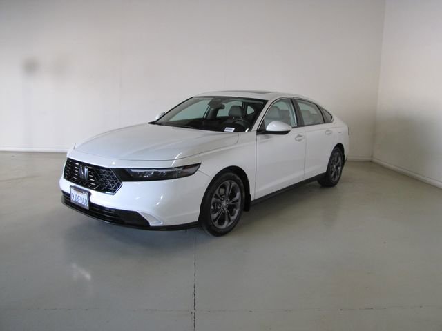 Certified 2023 Honda Accord EX image 1