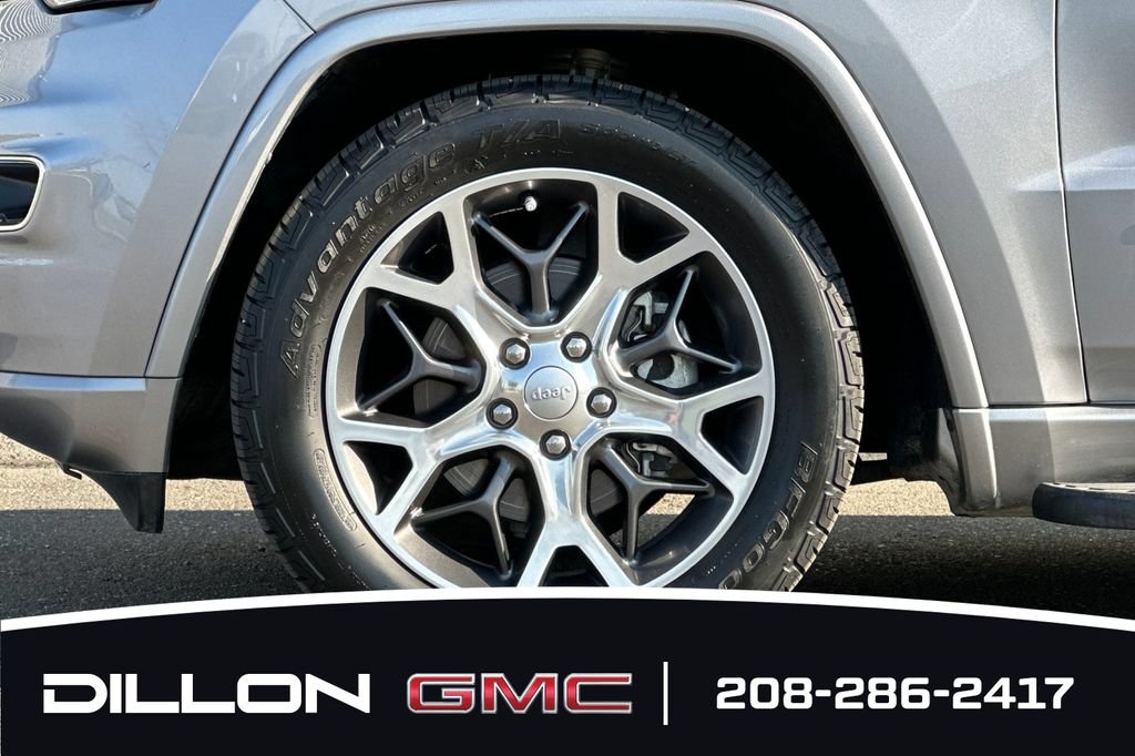 Used 2020 Jeep Grand Cherokee Overland AWD/4WD image 26