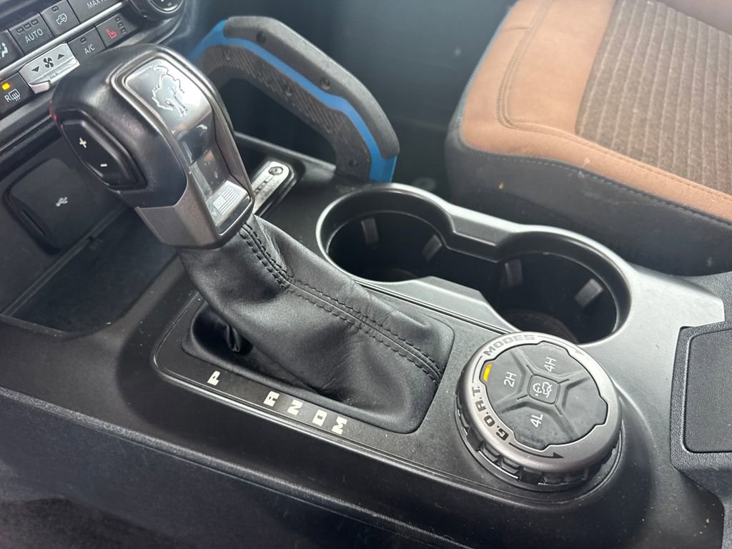 Used 2023 Ford Bronco Outer Banks image 19