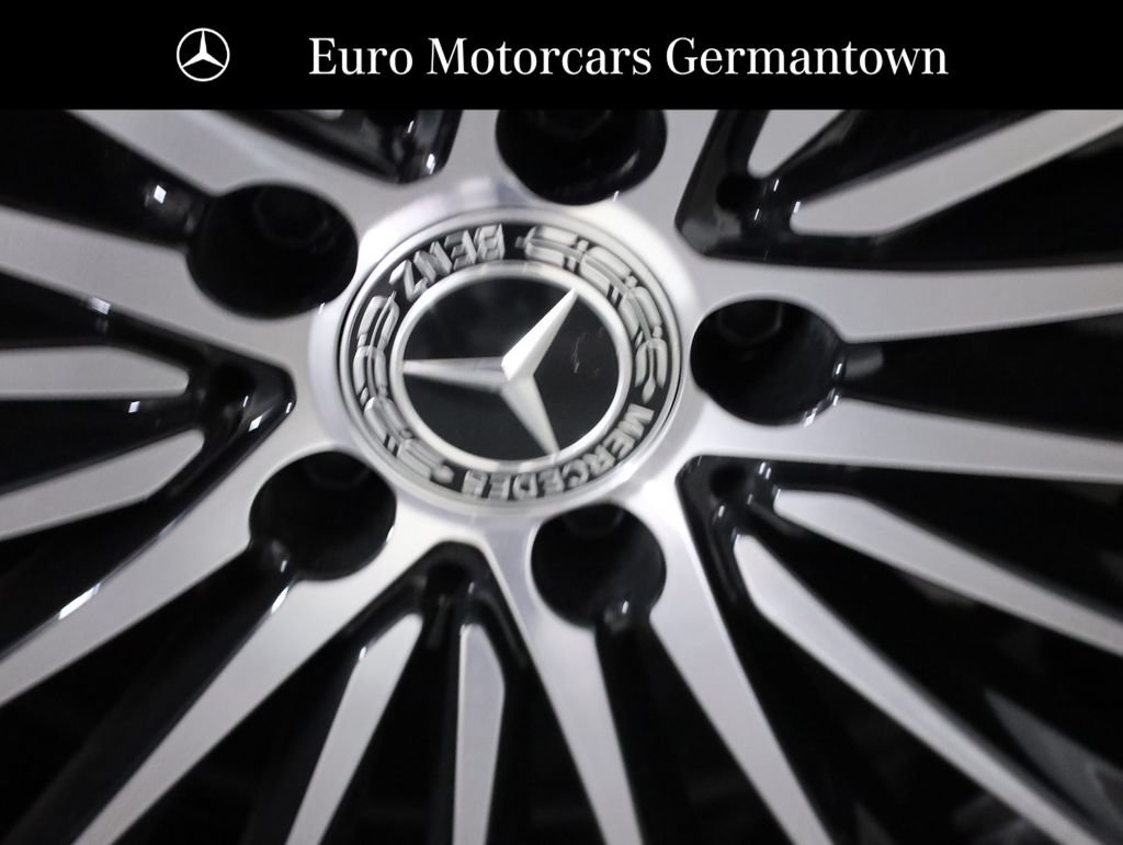 Certified 2026 Mercedes-Benz C 300 4MATIC Sedan image 8