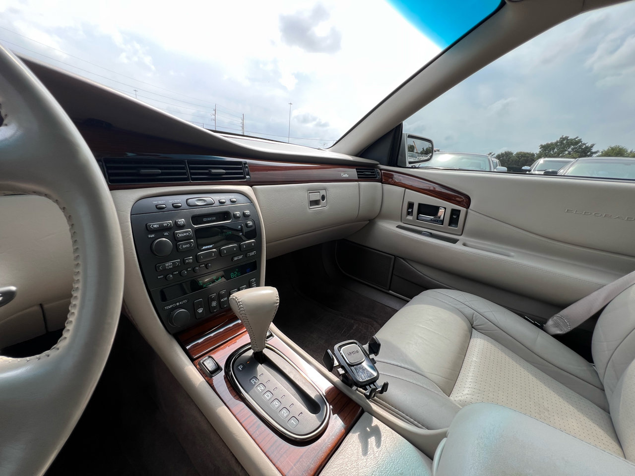 Used 1997 Cadillac Eldorado Touring image 36