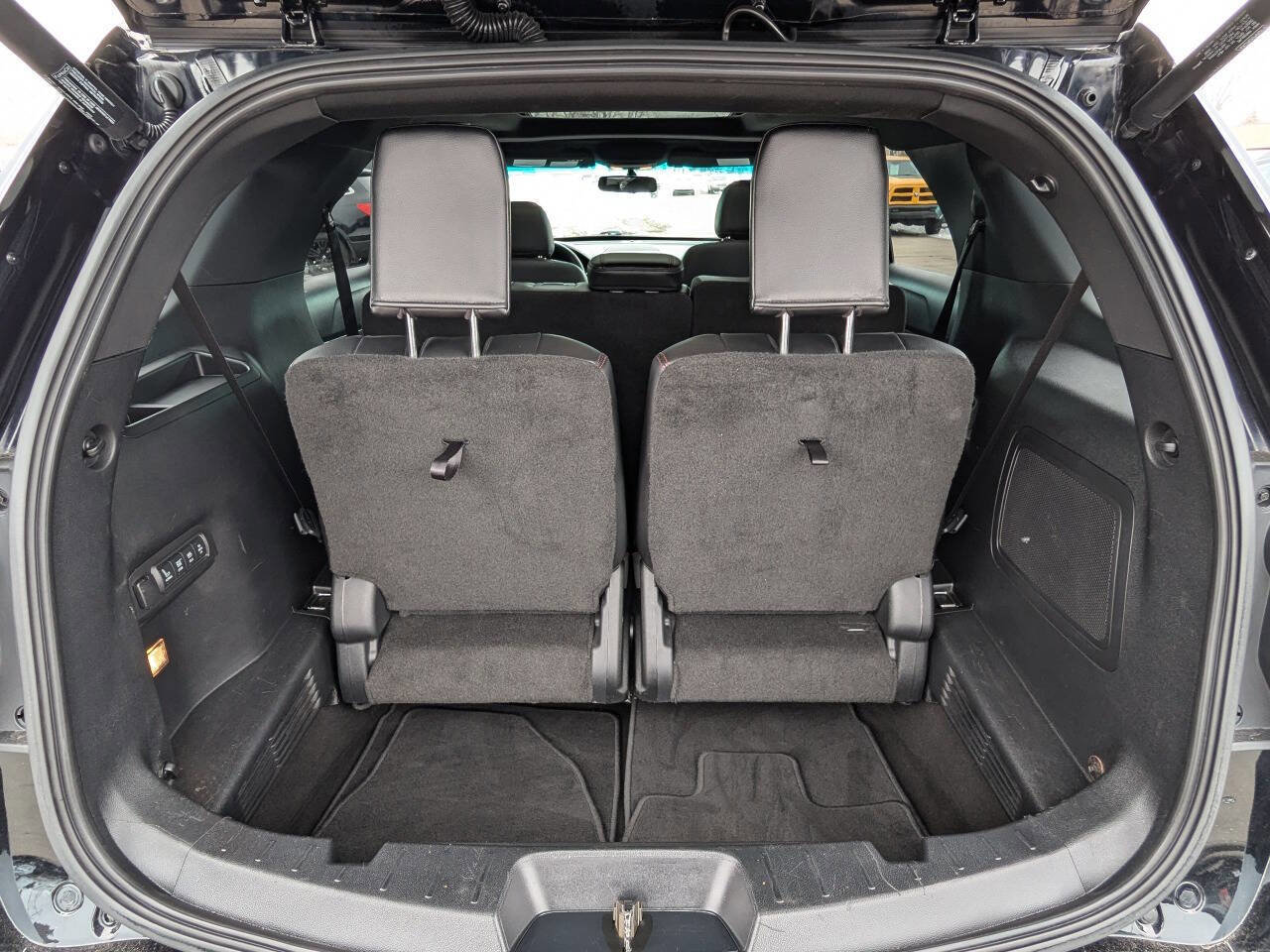 Used 2017 Ford Explorer Sport image 29