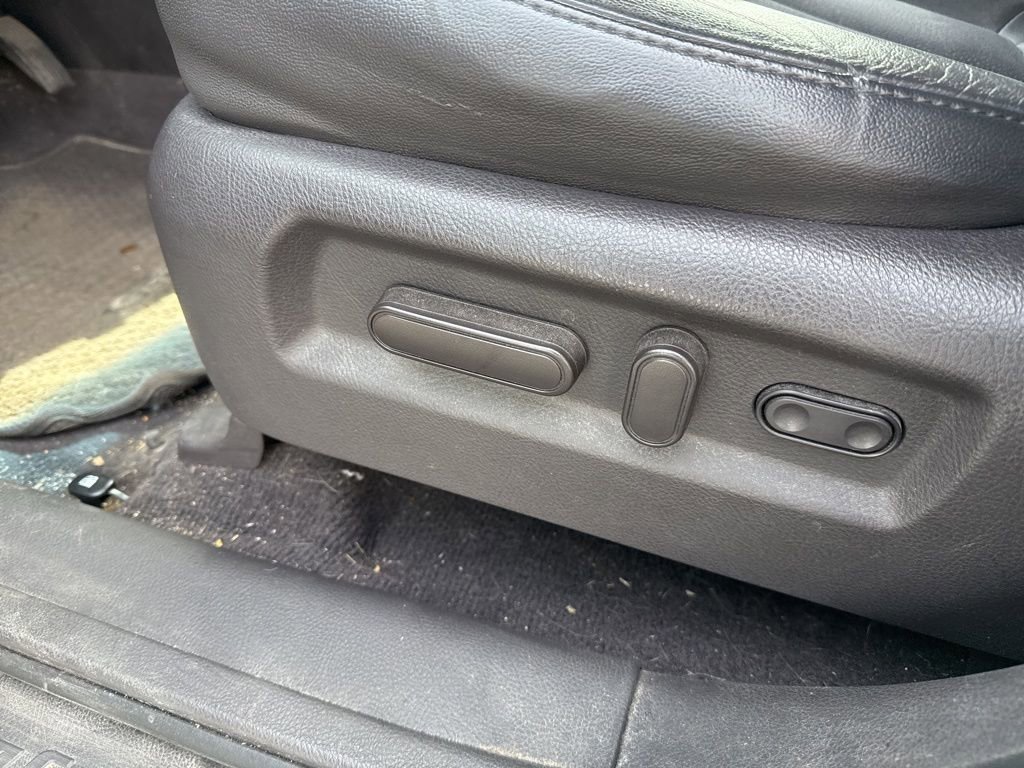 Used 2012 Hyundai Santa Fe SE image 7