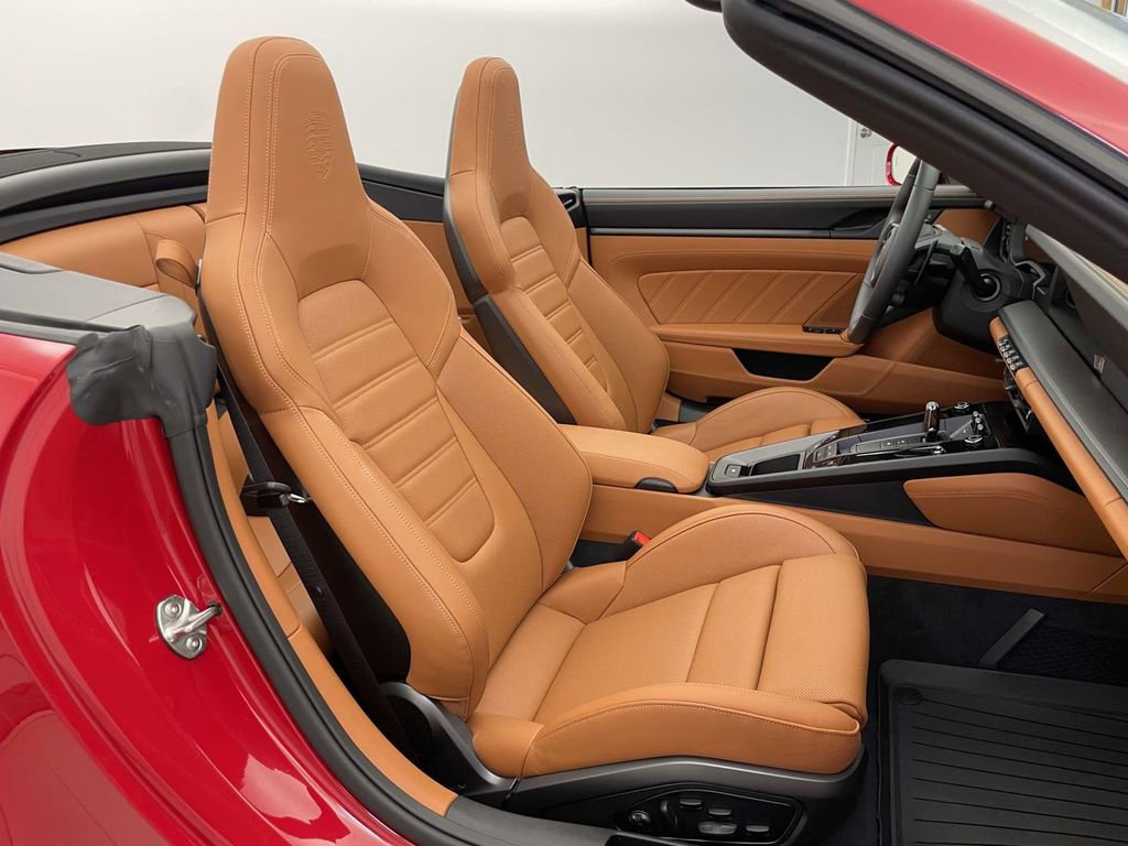 Used 2025 Porsche 911 Carrera S image 20